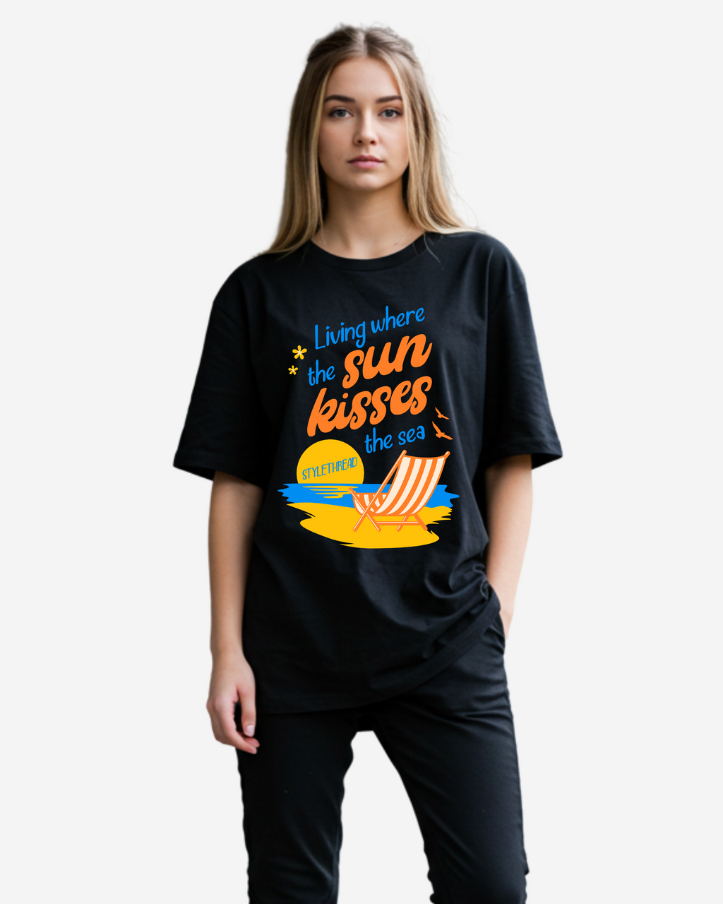 Living Where the Sun Kisses Women's Oversized T-Shirt